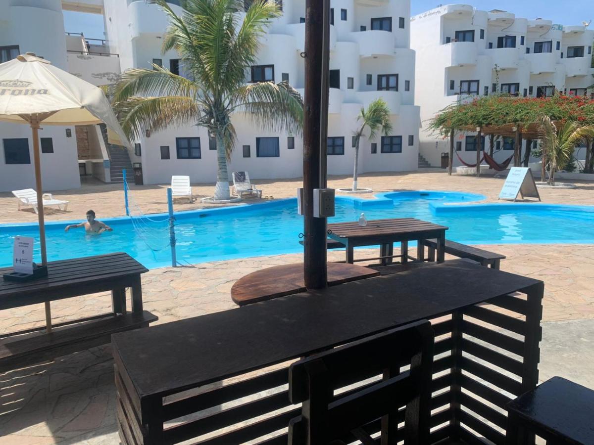Loki Del Mar Hostel มันโกรา ภายนอก รูปภาพ