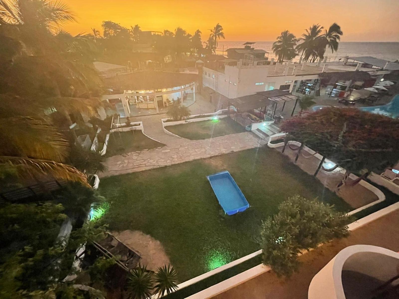 Loki Del Mar Hostel มันโกรา ภายนอก รูปภาพ