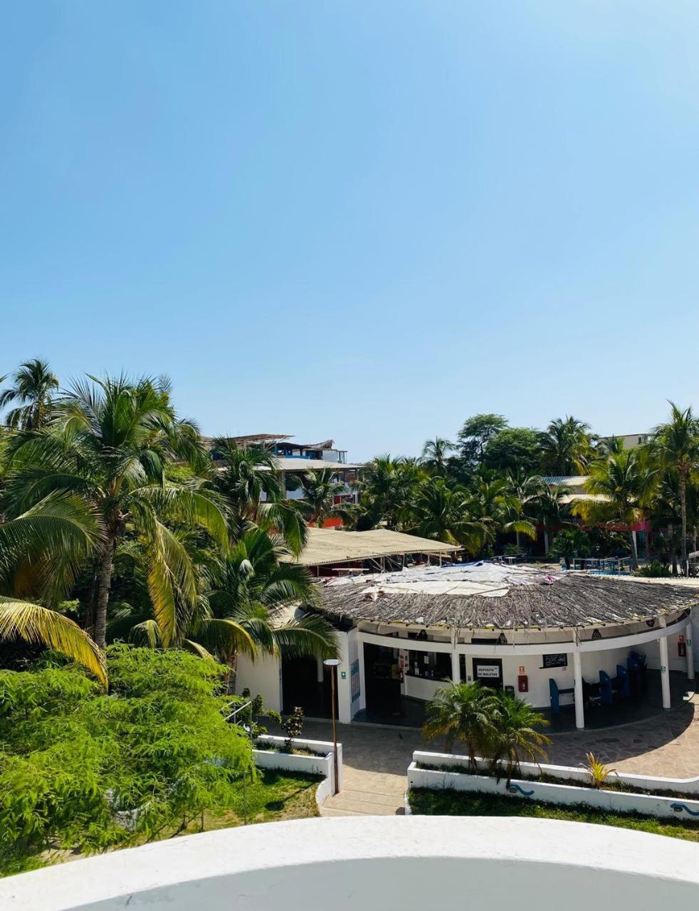 Loki Del Mar Hostel มันโกรา ภายนอก รูปภาพ