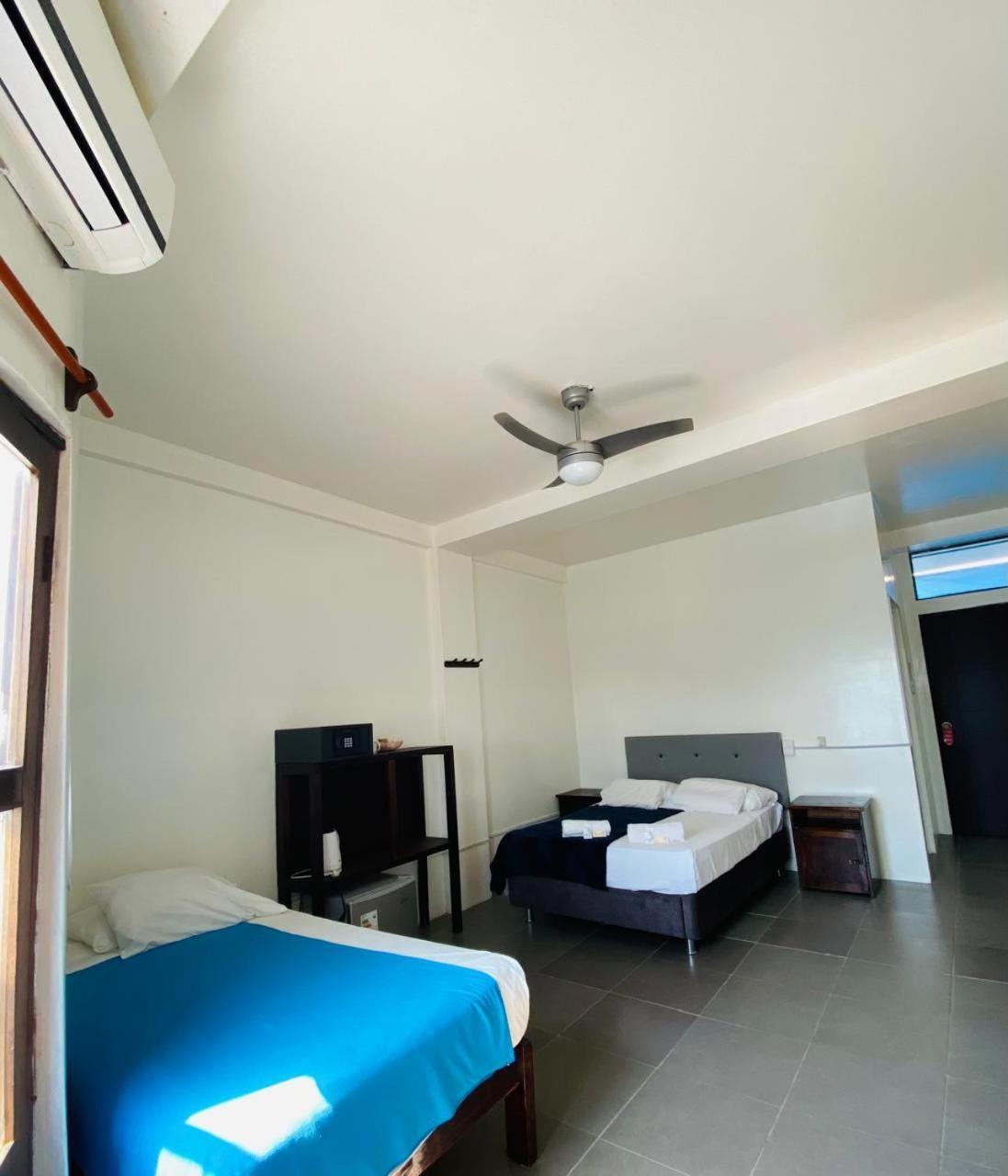 Loki Del Mar Hostel มันโกรา ภายนอก รูปภาพ