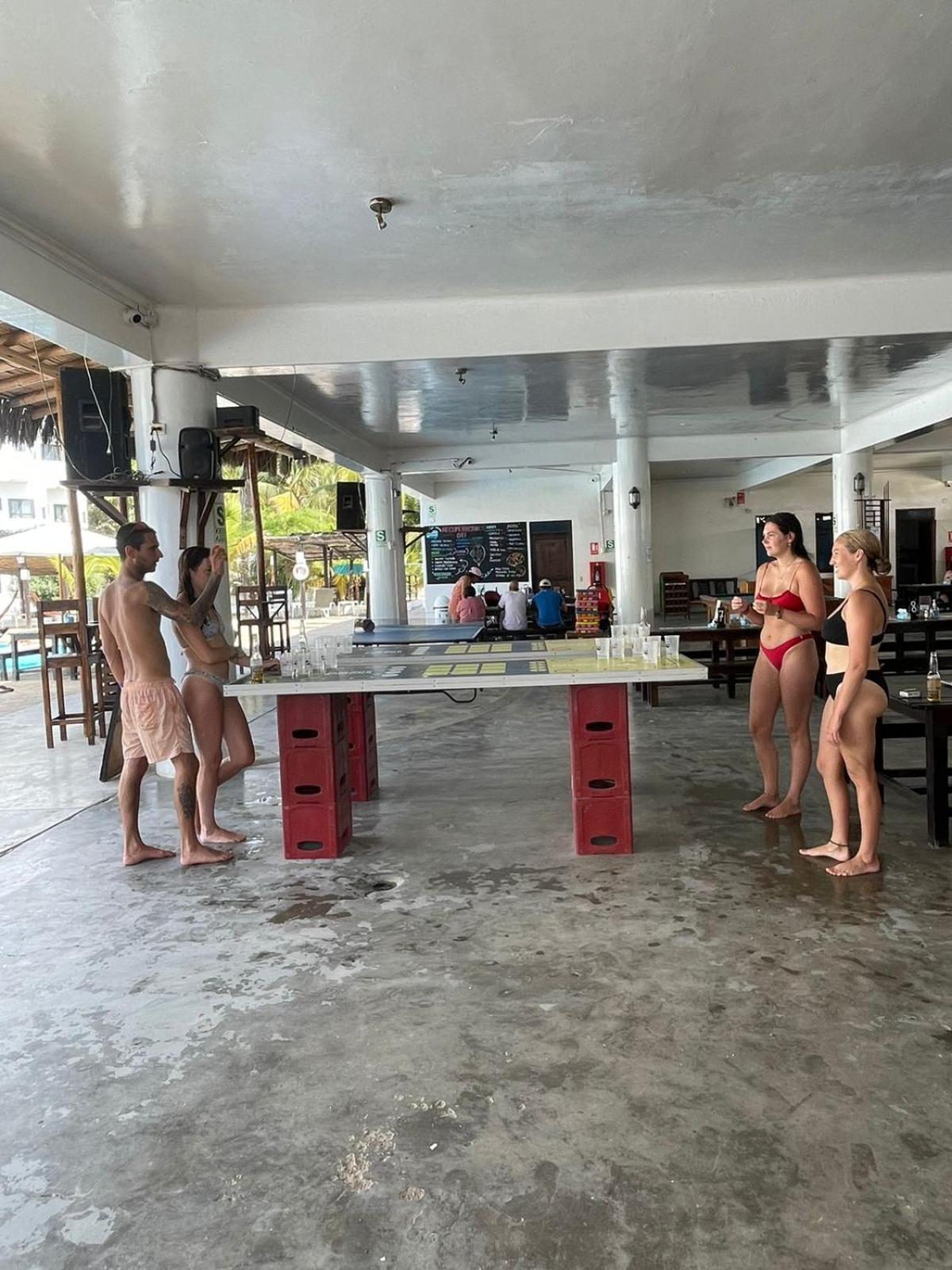 Loki Del Mar Hostel มันโกรา ภายนอก รูปภาพ
