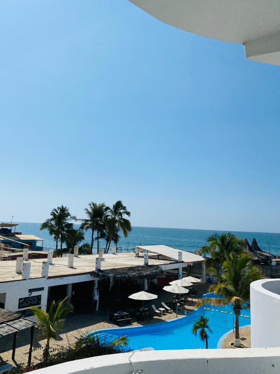 Loki Del Mar Hostel มันโกรา ภายนอก รูปภาพ