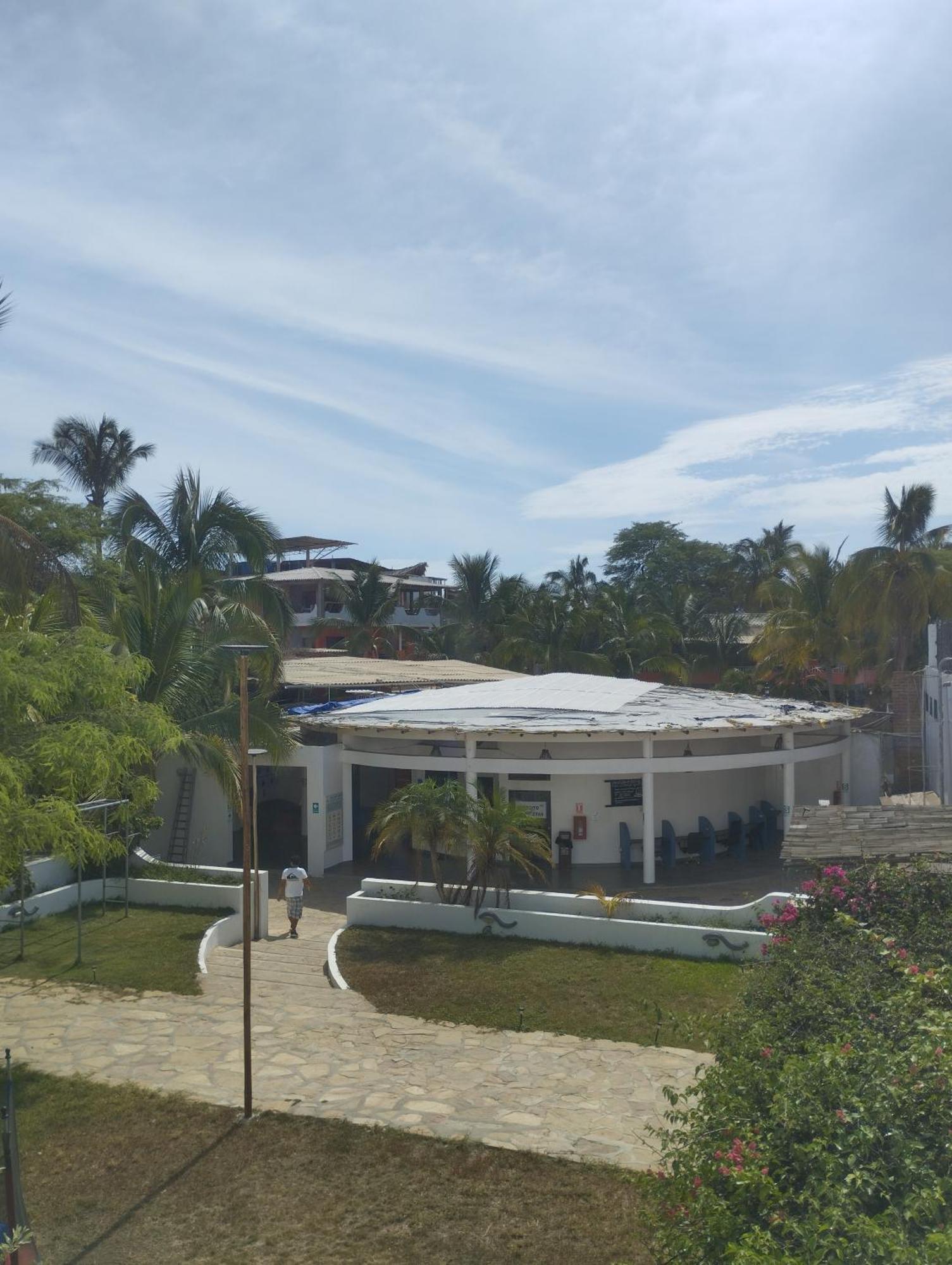 Loki Del Mar Hostel มันโกรา ภายนอก รูปภาพ